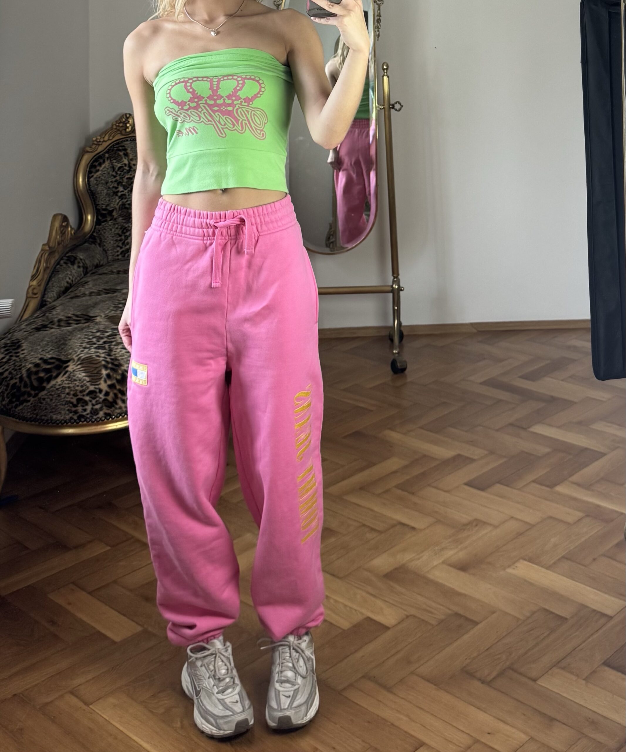 Tommy Hilfiger NOVÉ tepláky XS/S - Image 2