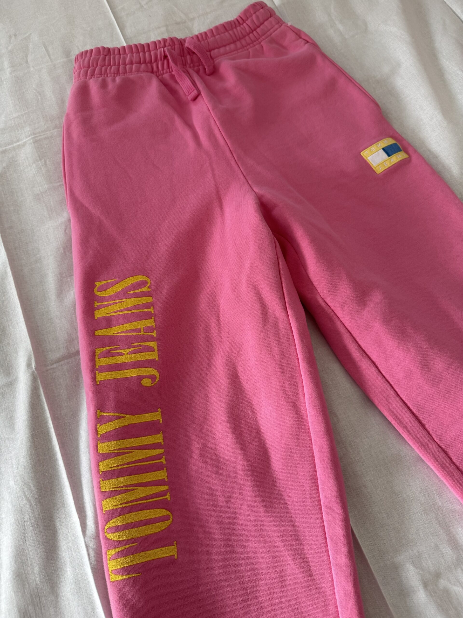 Tommy Hilfiger NOVÉ tepláky XS/S - Image 3